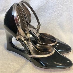 Unlisted Black patent leather funky heel